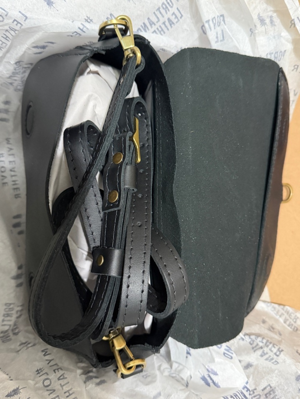 Portland Leather Black Large Monaco Purse NWT - Picture 2 of 5